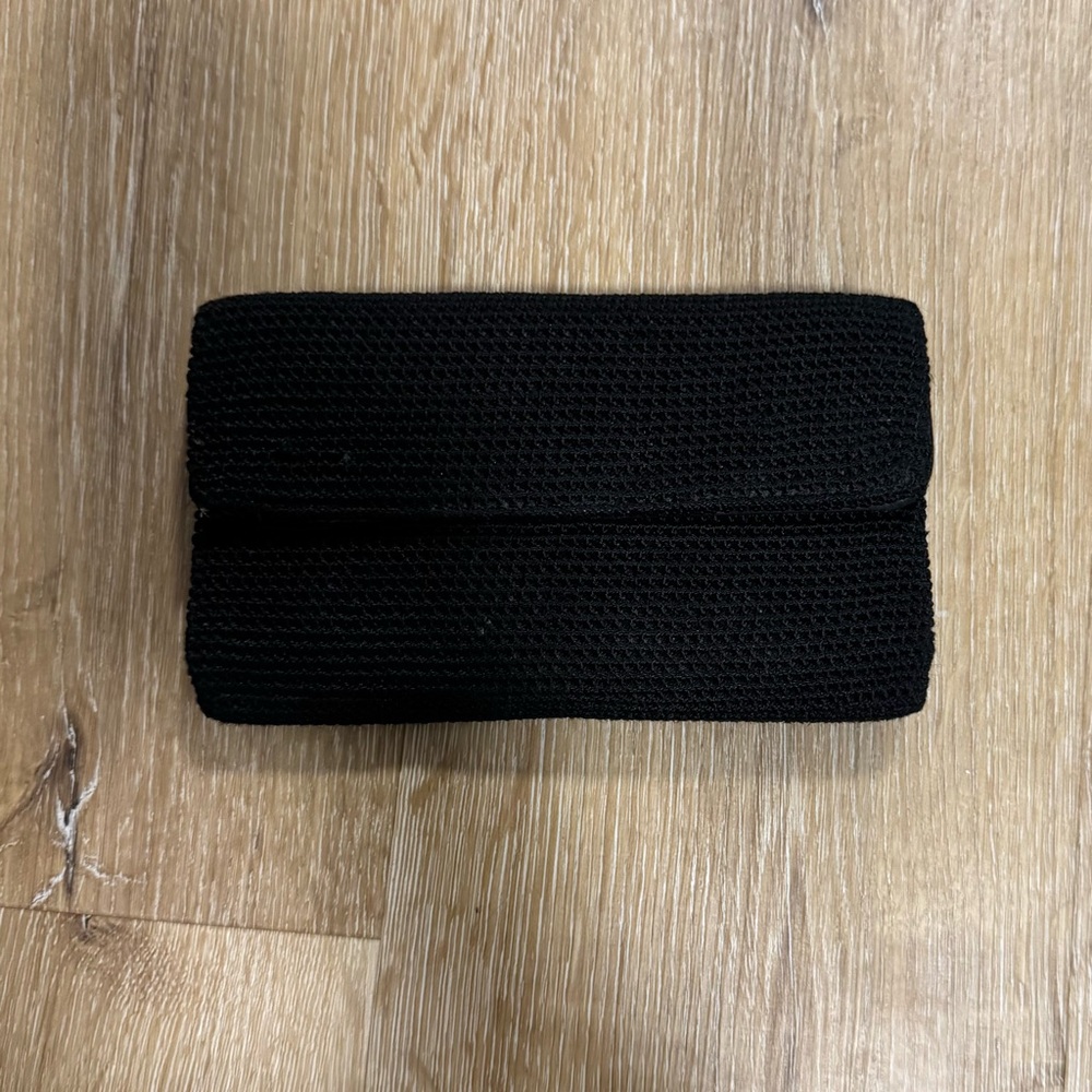 The Sak Tri-fold Crochet Wallet 🖤 vintage 🖤